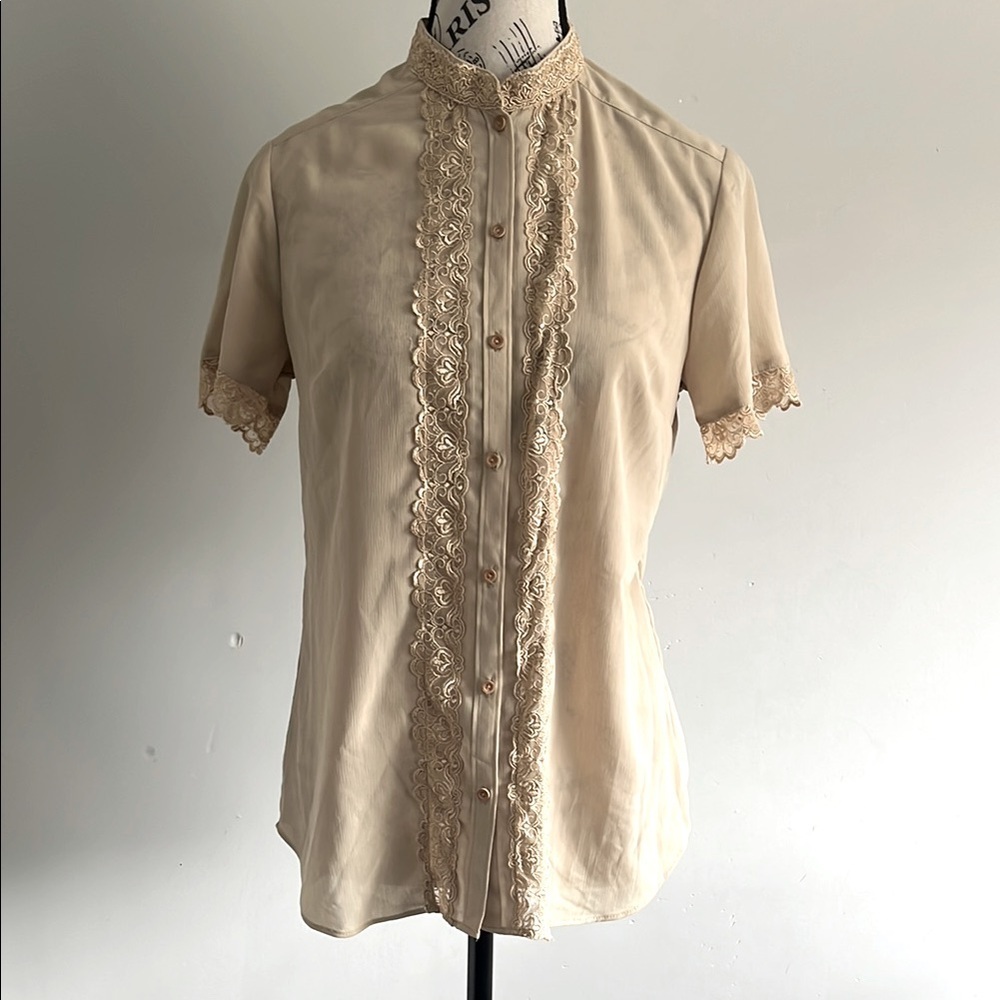 Liz Claiborne Ivory Beige High Neck Mao collar with lace Victorian Academia
